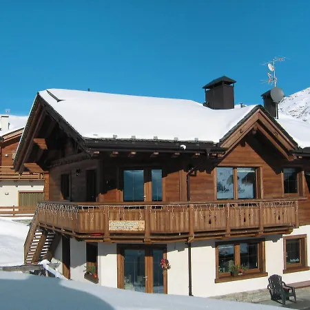 Ferienwohnung / Trepalle ليفينو