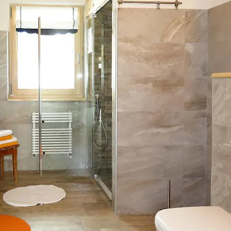 Ferienwohnung / Trepalle شقة